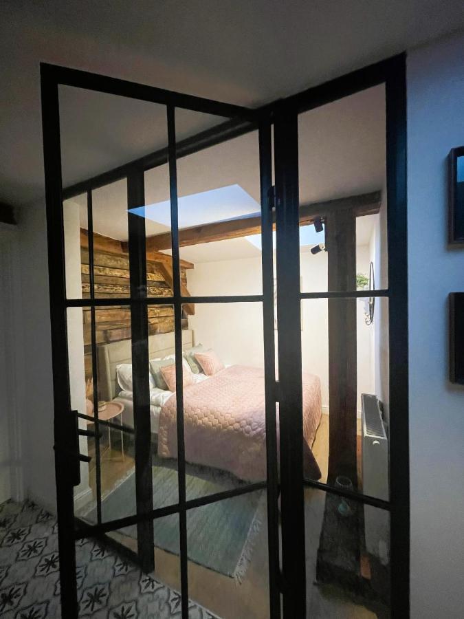 Apartament Miodowy - Darmowy Parking - Klmatyzacja - Wifi Torun Bagian luar foto
